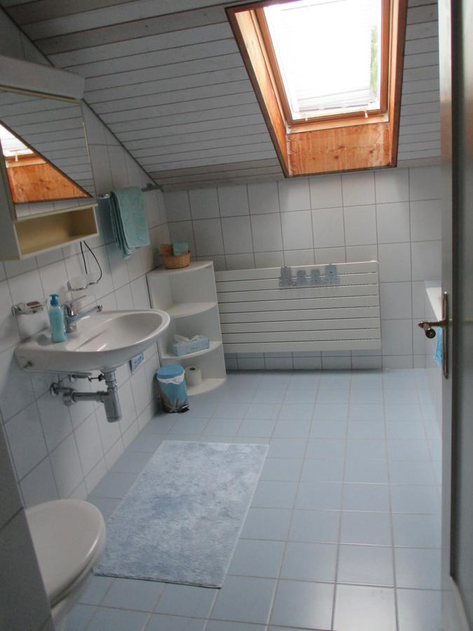 Bed and Breakfast Heidis Gastehaus Niederwil Екстер'єр фото
