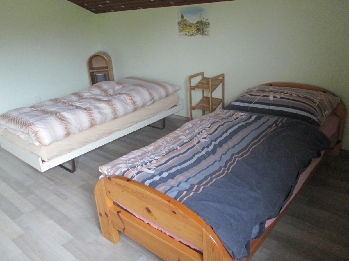 Bed and Breakfast Heidis Gastehaus Niederwil Екстер'єр фото