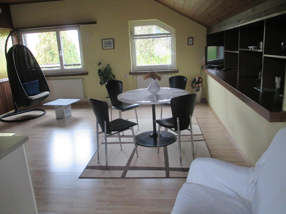 Bed and Breakfast Heidis Gastehaus Niederwil Екстер'єр фото